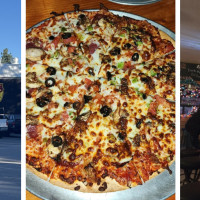 Del's Bar & Grill