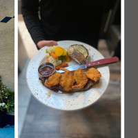 Kisavos Restaurant & Lounge