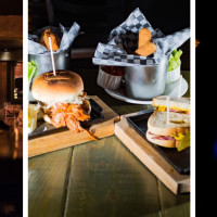 Mad Hatter Pub